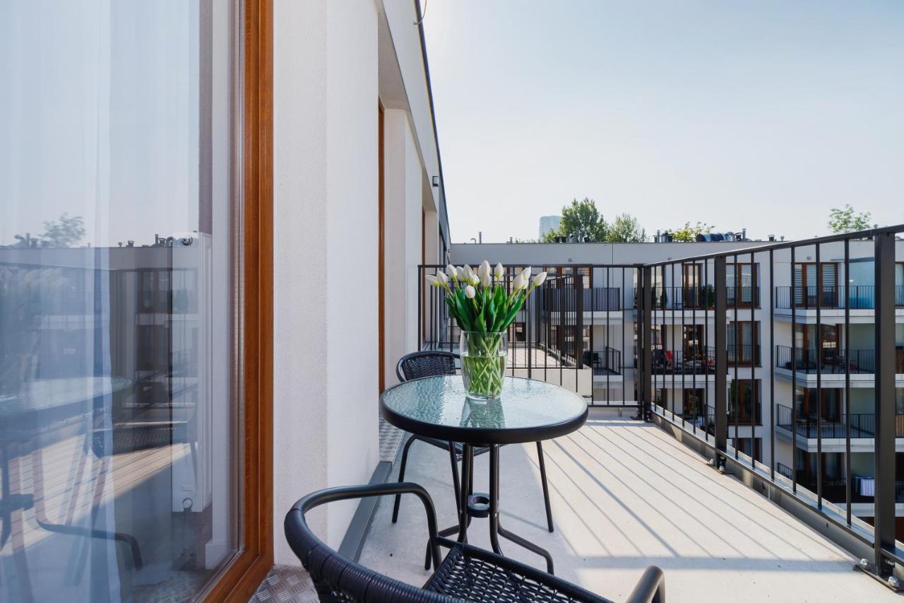 Apartments Go Rakowicka By Noclegi Renters クラクフ エクステリア 写真